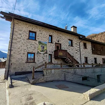 Loredana - Al Bait Da Santin Livigno